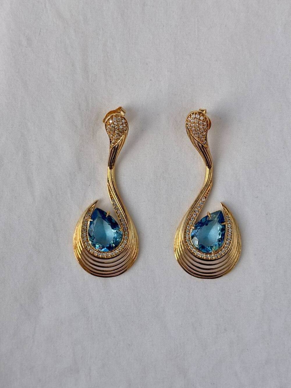 Swan Pear Stone Earrings - 18k Gold Plated - Reconstituted Aquamarine